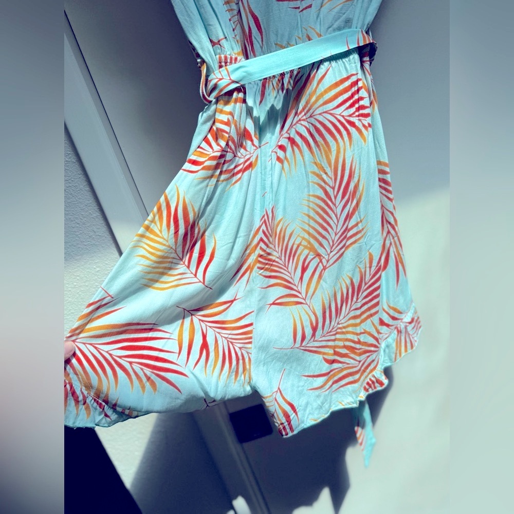 NWOT Striped Short Sleeve Romper (Shorts) - Picture 7 of 16